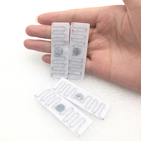How to Keep Hospital Linens Clean and Safe by using laundry tag