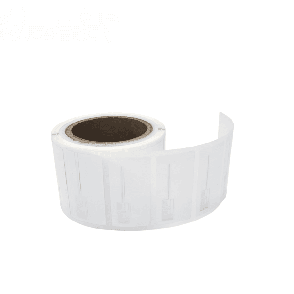 Dual-Band Laundry Tag for Hotel Linen Tracking