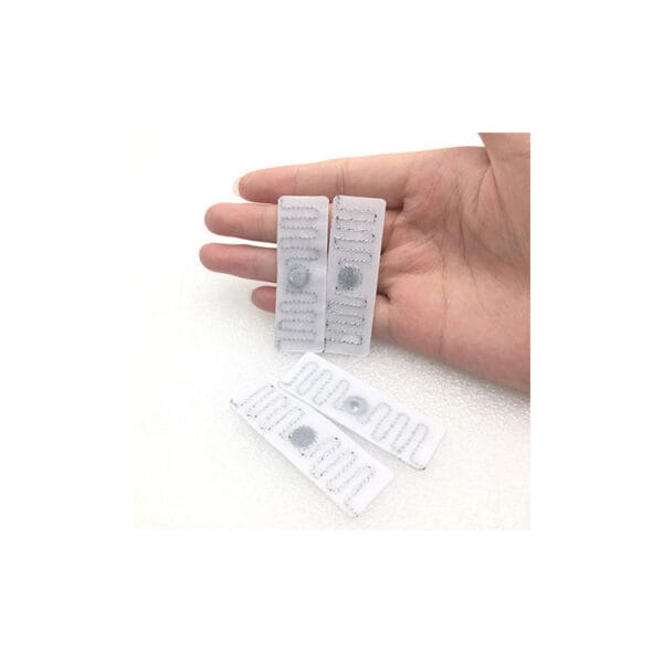 Soft Textile RFID Laundry Tag for Garment ID (3) Soft Textile RFID Laundry Tag for Garment ID